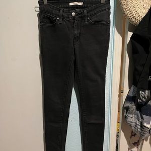 Size 25 Levi’s Skinny Jeans